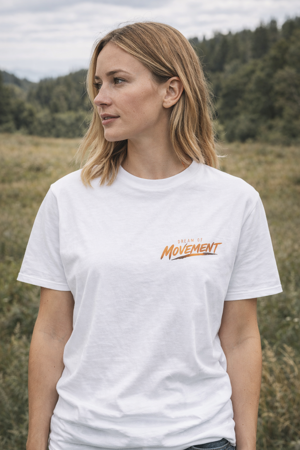 Domtoura T-Shirt „Run With The Wild“
